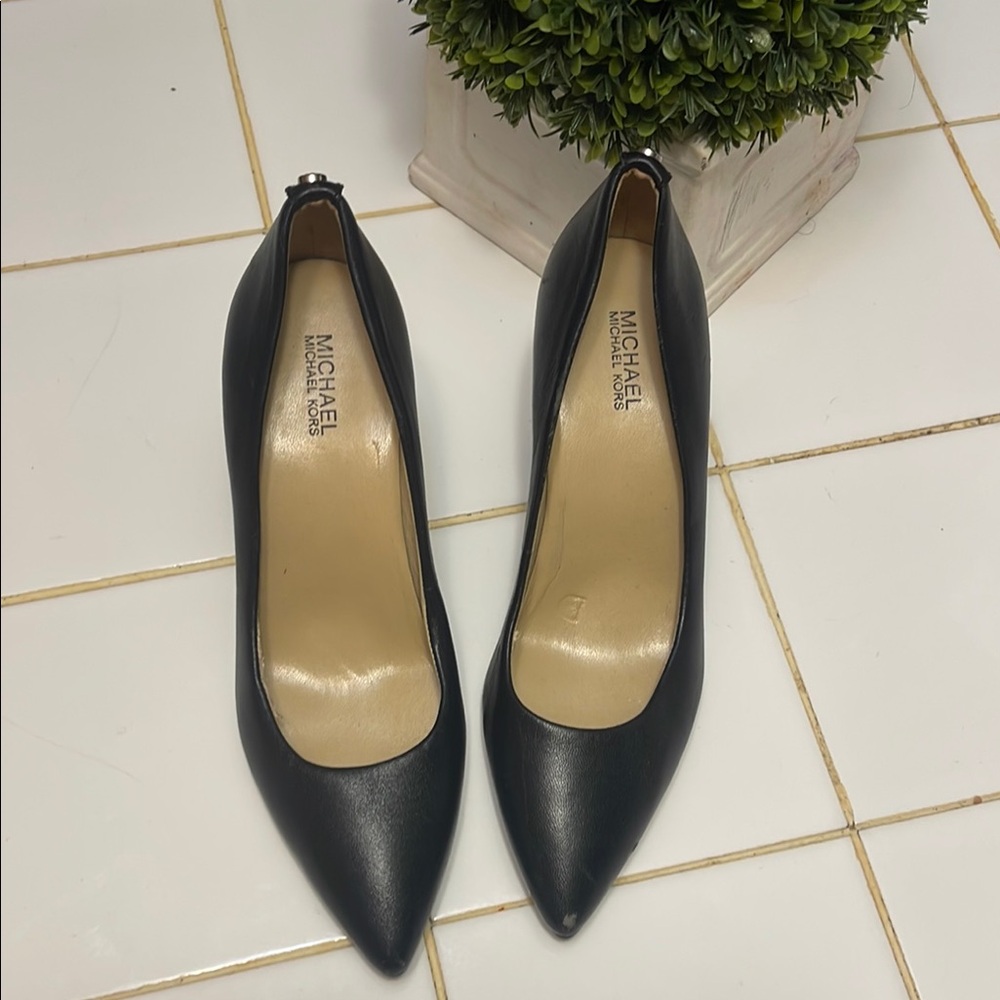 Michael Kors Black Heels Classic Pointed-Toe Pumps